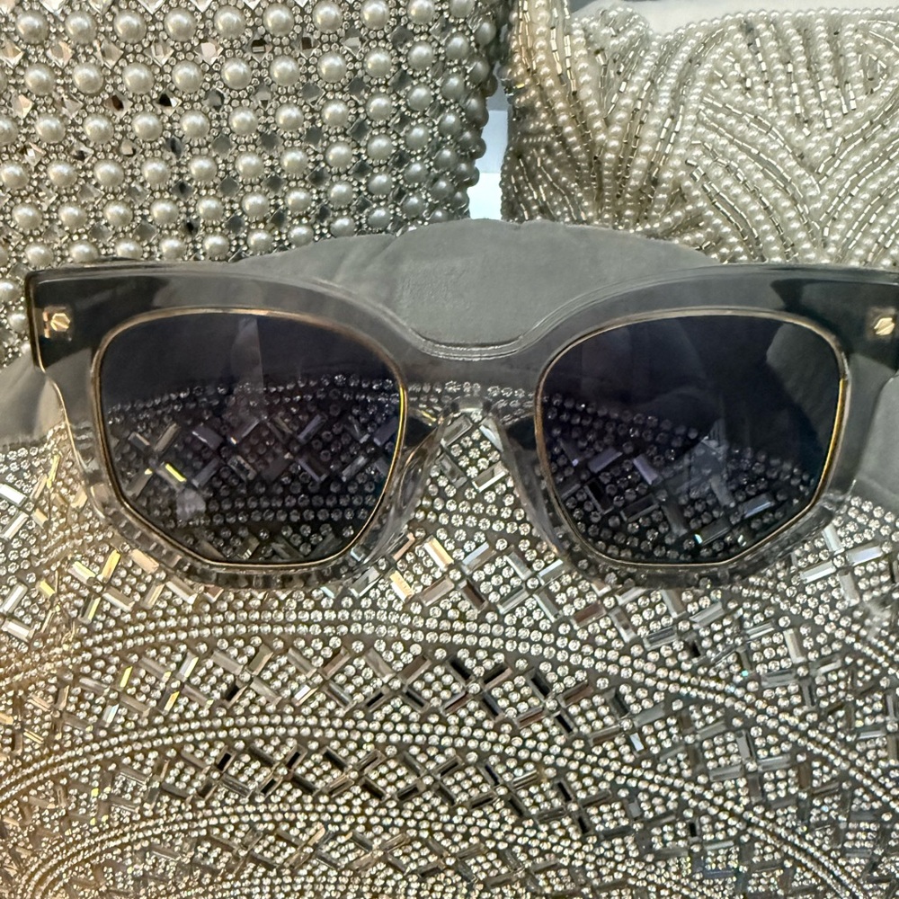 Burberry Grey Transparent Stylish Grey and Gold Sunglasses - Picture 5 of 9